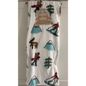 MOUNTAIN SKI SNOWBOARD REINDEER 60x70” Plush Throw Blanket Snow Skiing Deer NEW